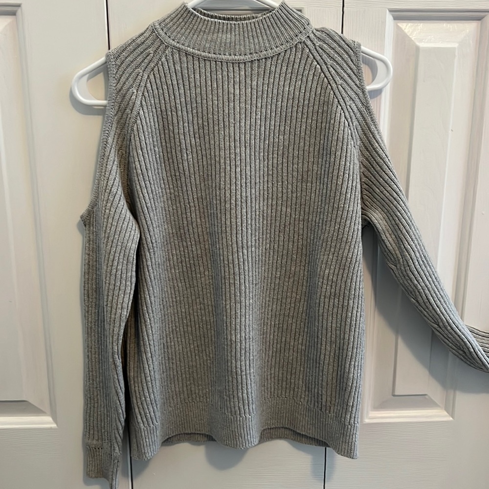 Women’s Sweater